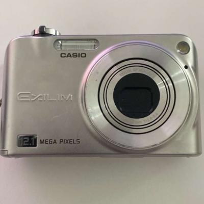 Casio exilium ex-z1200 Digitalkamera mit Ledertasche handmade - thumb