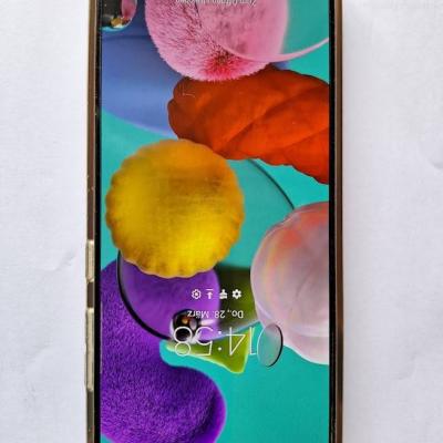 Handy Samsung A51 um 100 Euro zu  verkaufen. - thumb