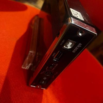 Externes Festplattengehäuse für alle Festplatten mit USB Anschluus - thumb