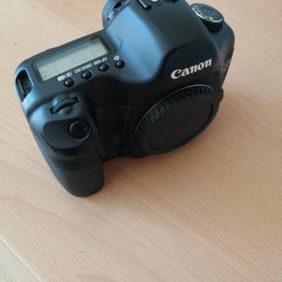 Canon EOS 5D - thumb