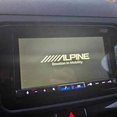 Alpine iLX-705D - thumb