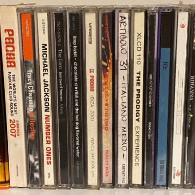 37 originale CD's | Verschiedenste Genres Rock, POP, Techno, Oldies… - thumb