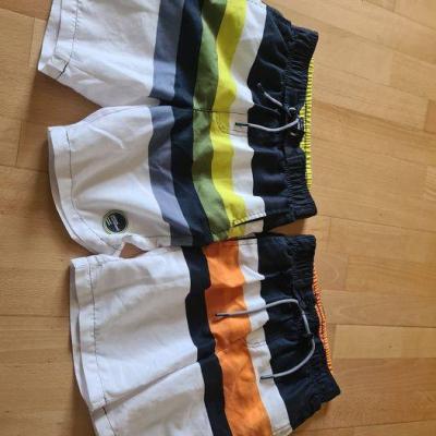 Schwimmhose für Buben Gr 140 um je 6€ - thumb