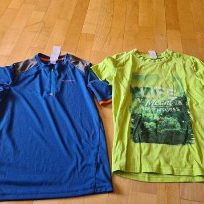 2 T-Shirt zum Wandern 10 Jahre alt um zusammen - thumb
