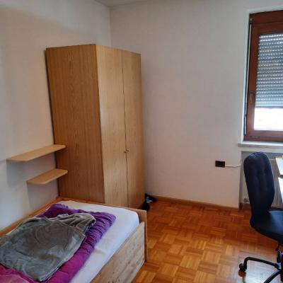 4 Zimmer Wohnung in Brixen mit Garage zu vermieten - thumb