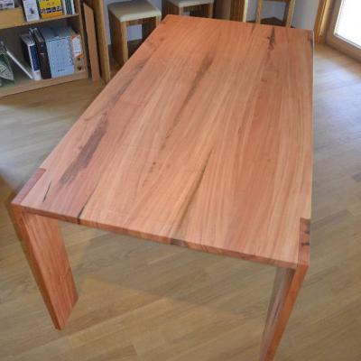 Massivholz-Tisch Eukalyptus  L 180 x B 90 (Ausstellungsstück) - thumb
