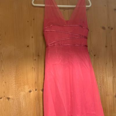 Kleid, pink, modern,einmal getragen, kleine Größe - thumb