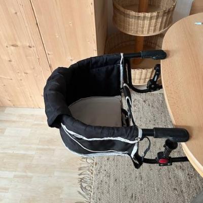 fillikid Kindersitz für Tisch mit Schutzhülle - thumb