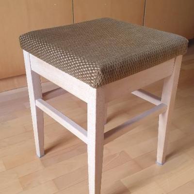 Hocker gepolstert - thumb
