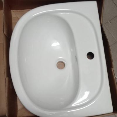 Alles fürs Badezimmer (Armaturen,Waschbecken,Klodeckel,Anschlüsse etc) - thumb