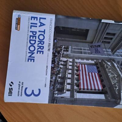 Italienische Oberschulbücher - thumb