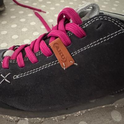 AKU Wanderschuhe Wildleder, Gr. 39, neuwertig - thumb