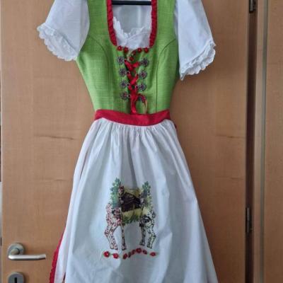 Dirndl zu verkaufen - thumb