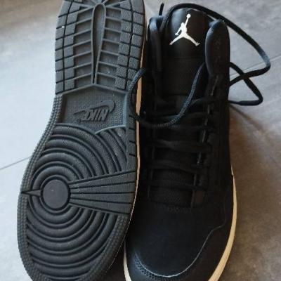 Winterschuhe Nike Jordan Gr. 40 - thumb