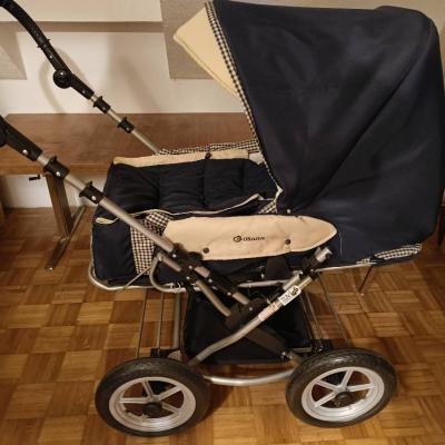 Neuer unbenutzter Kinderwagen - thumb