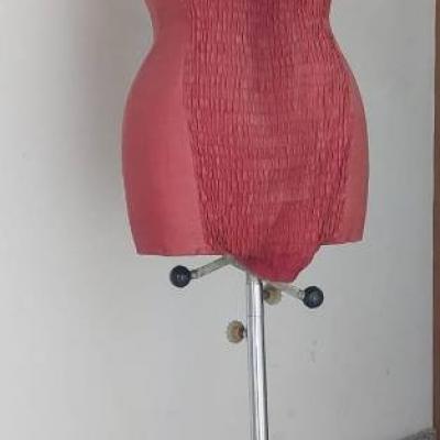 Verstellbare Schneiderpuppe für Damen - thumb