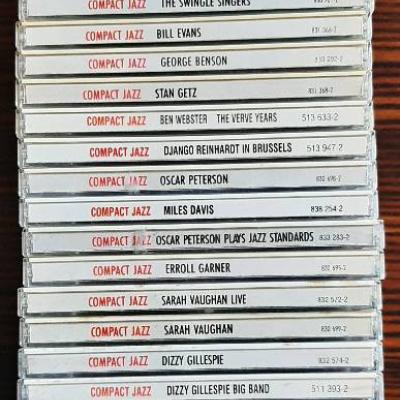 30 CD's aus der Serie COMPACT JAZZ - thumb
