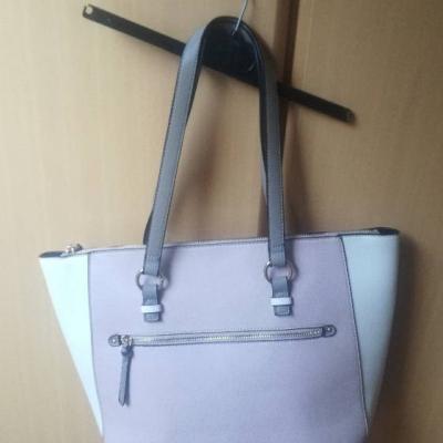 NEU Tasche zu verkaufen - thumb