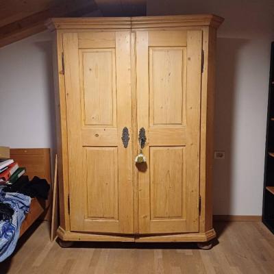 Bauernschrank Holz - thumb