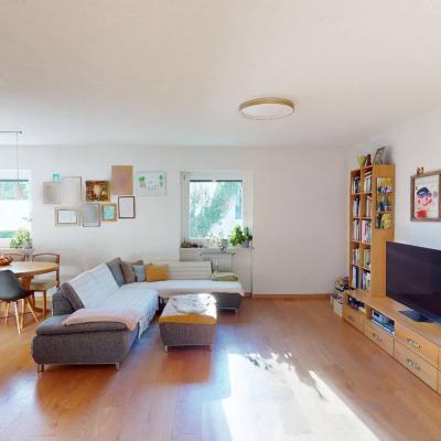 Geräumige Dreizimmerwohnung in saniertem Gebäude (110-Bonus) - thumb