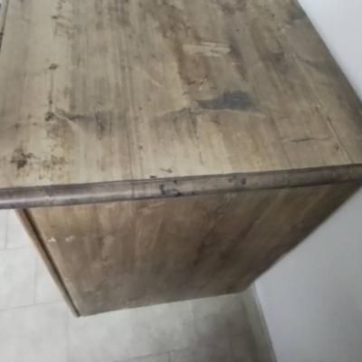 Alte Kommode in Zirbe - thumb
