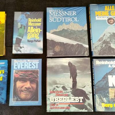 Reinhold Messner Buchsammlung - thumb