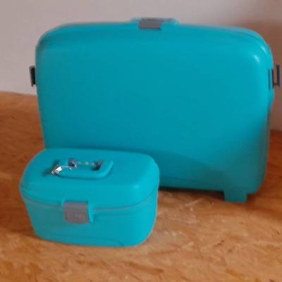 Koffer u Beautycase sehr guter Zustand günstig zu verkaufen. - thumb