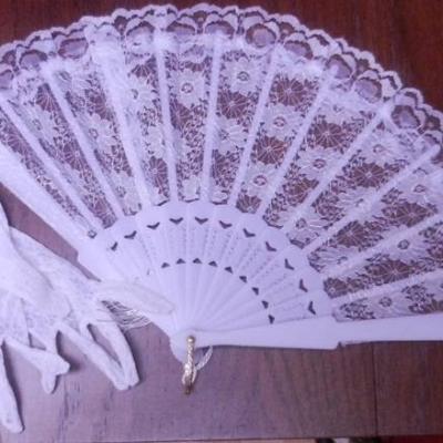Fächer und Handschuhe für Erstkommunion - thumb