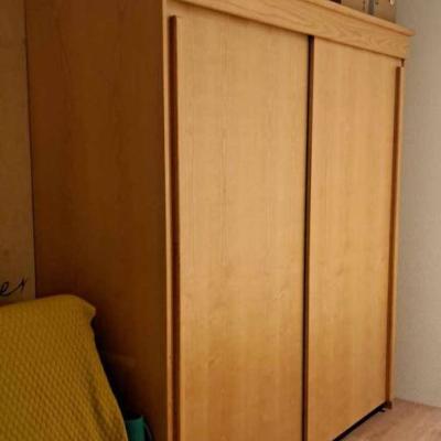 Kleiderschrank - thumb