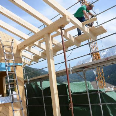 Zimmermann Hilfsarbeiter Quereinsteiger gesucht (m/w/d) - thumb