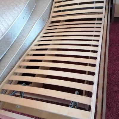 2x Set Matratzen mit verstellbaren Holzlettly, eventuell Bettgestell - thumb