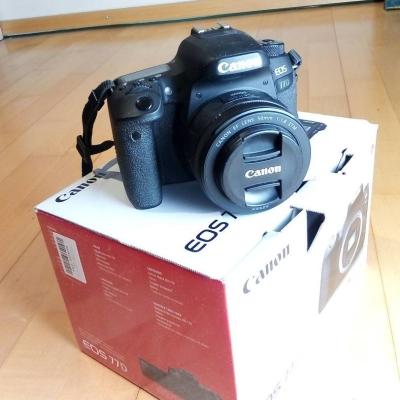 Spiegelreflexkamera - Canon EOS 77D - thumb