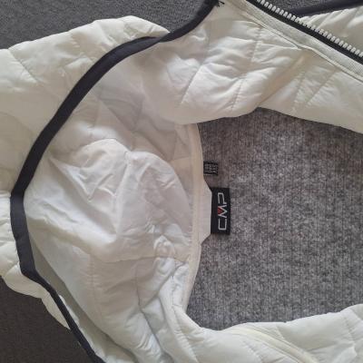 Schilet Jacke abzugeben - thumb