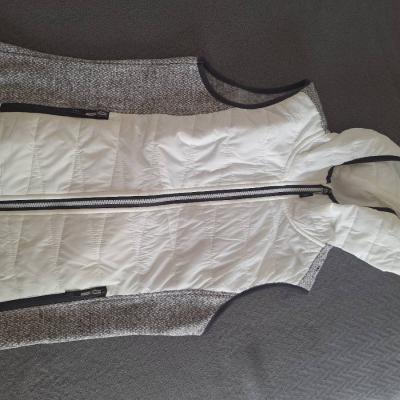 Schilet Jacke abzugeben - thumb