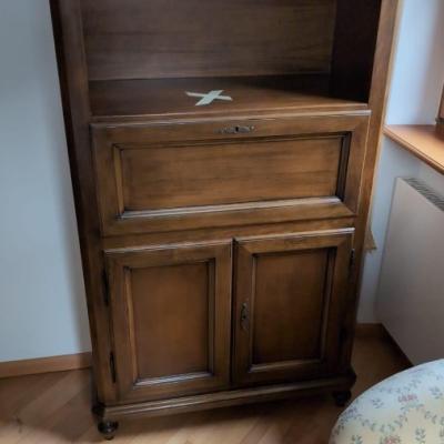 Schrank -  80€ - thumb