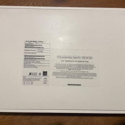 Macbook Air kaum benutzt - thumb