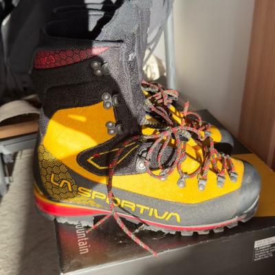Martin • La Sportiva Nepal Cube GTX Mountaineering Boot - thumb