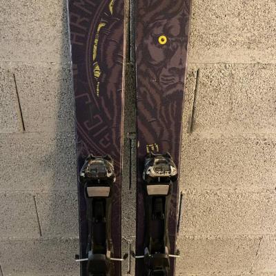 Ski Armada - thumb