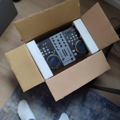 GBC DJ Pult günstig Abzugeben - thumb