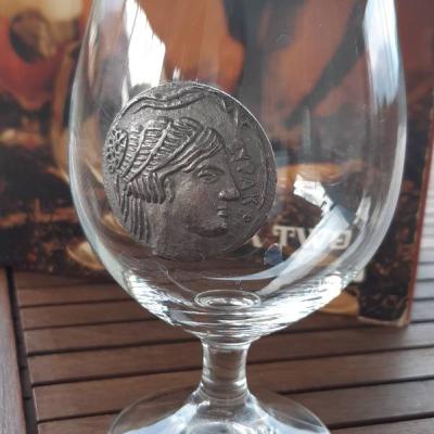 Biergläser mit Zinnmünze - thumb