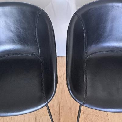 Zwei - Zuiver Feston Esszimmer-, Armlehnstühle – schwarz - PU Leder - thumb