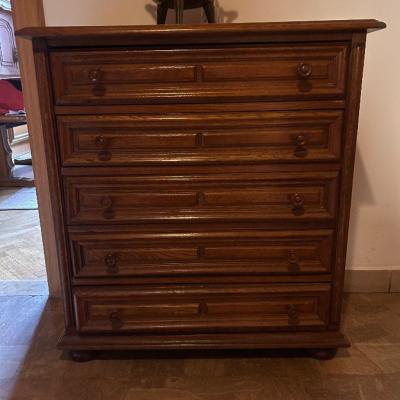 Schrank mit Schubladen - thumb