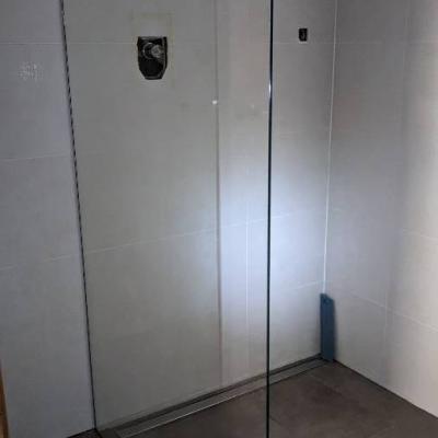 neuwertige Duschwand/ Glaswand - thumb