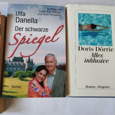 3 Romane günstig abzugeben - thumb