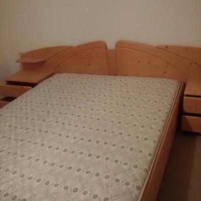 Bett Massivholz - thumb