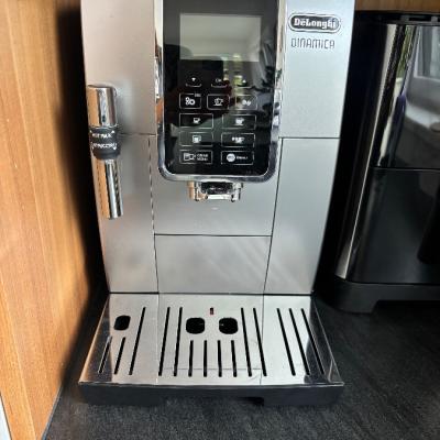 Kaffeevollautomat De Longhi - thumb