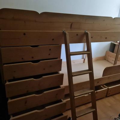 Stockbett Massivholz - thumb