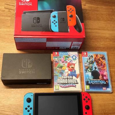 Nintendo Switch - thumb