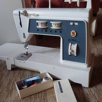 Nähmaschine Singer 764 - thumb