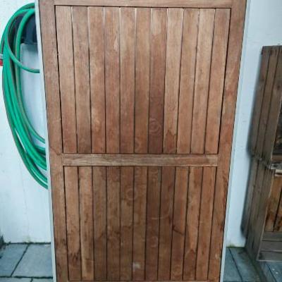 Tisch (ideal für Garten/Terasse) - thumb